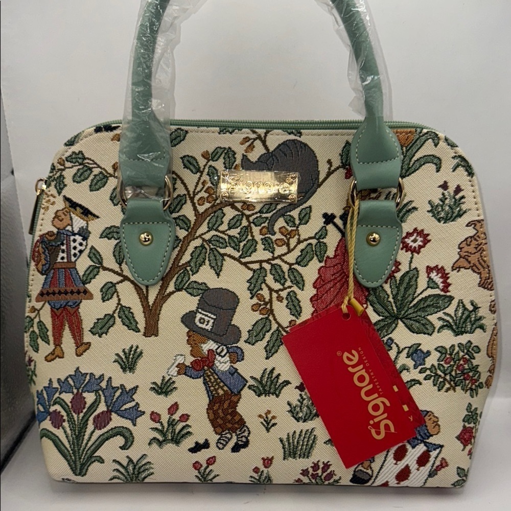 Alice in Wonderland  Signare Tapestry Handbag - Cream and Green